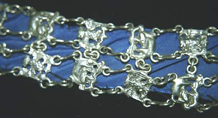 Beverley Chain - detail